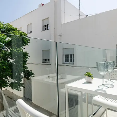 Appartement Vidamar 2 *
